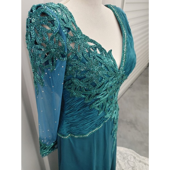 Claire's Collection Ball Pageant Gown Beaded Crystal Embellished Sz 10 - Picture 4 of 13